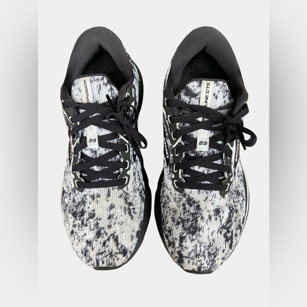 Brooks Adrenaline GTS 23 Women’s Running Shoes Size 9 Black/White